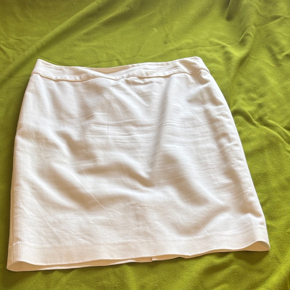 Liz Claiborne White Mini Skirt